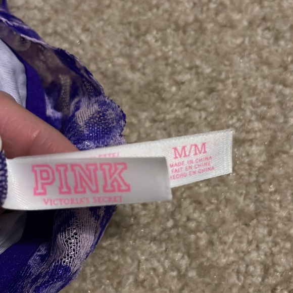Victoria’s Secret Pink Lace Trim Bralette - Picture 3 of 3